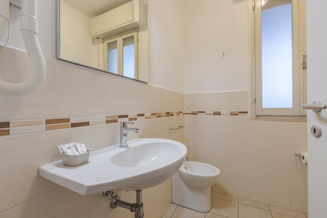 Hotel Clift Cervia Eksteriør bilde