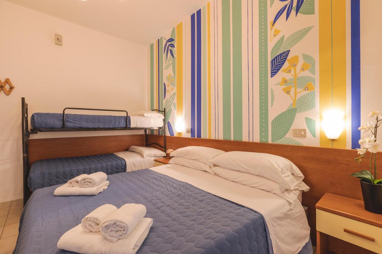 Hotel Clift Cervia Eksteriør bilde